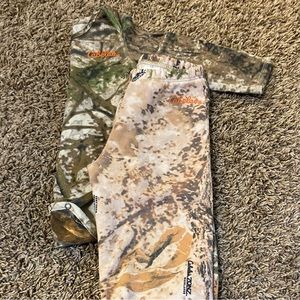 Cabela’s outfit 12-18 months